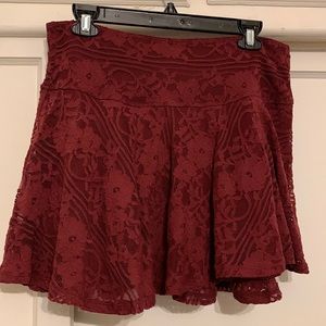 Hollister lace skirt (junior size)